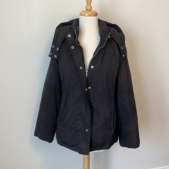GAP puffer jacket - Picture 2 of 7